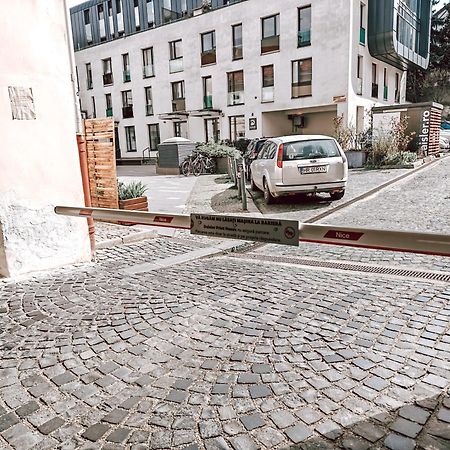 Berindei Studio - City Center - Private Parking Κλουζ-Ναπόκα Εξωτερικό φωτογραφία