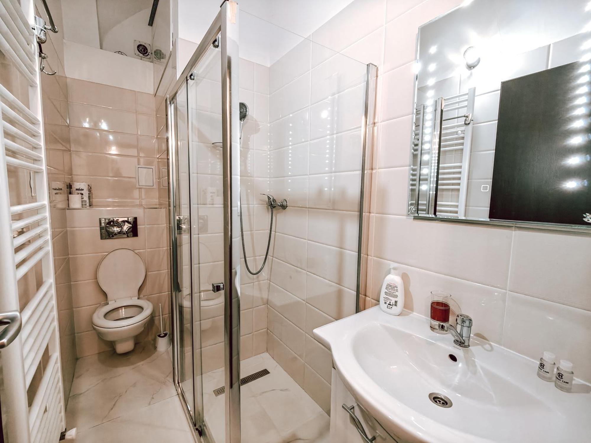 Berindei Studio - City Center - Private Parking Κλουζ-Ναπόκα Εξωτερικό φωτογραφία