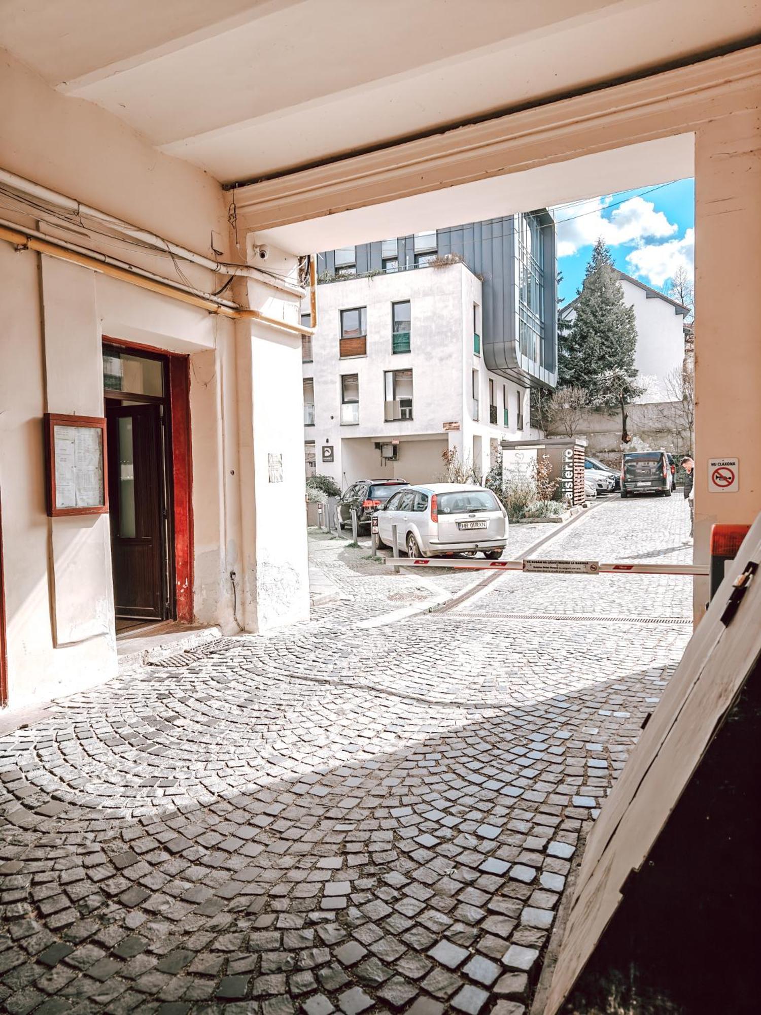 Berindei Studio - City Center - Private Parking Κλουζ-Ναπόκα Εξωτερικό φωτογραφία