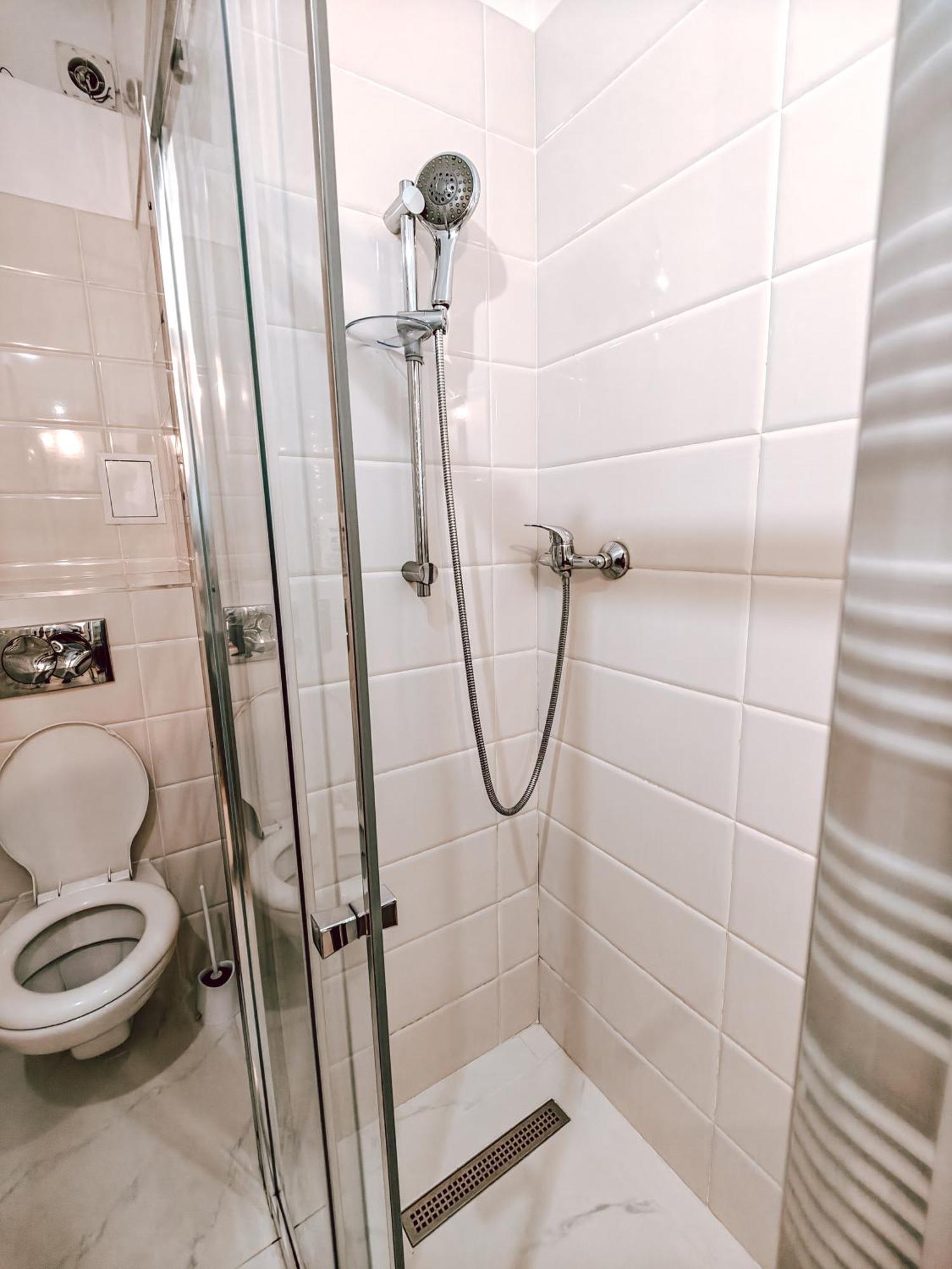 Berindei Studio - City Center - Private Parking Κλουζ-Ναπόκα Εξωτερικό φωτογραφία