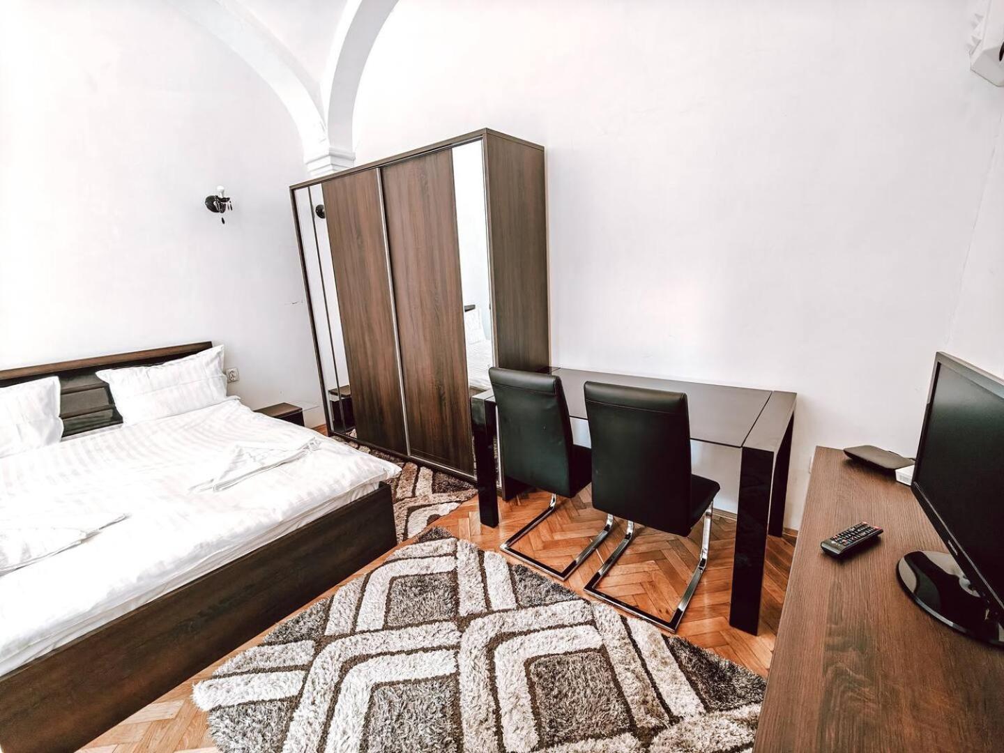 Berindei Studio - City Center - Private Parking Κλουζ-Ναπόκα Εξωτερικό φωτογραφία