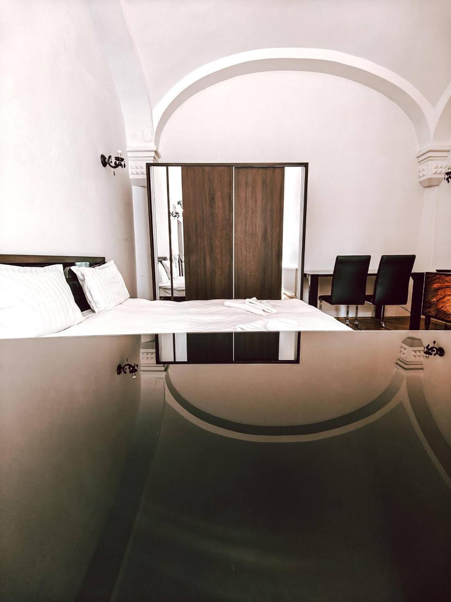 Berindei Studio - City Center - Private Parking Κλουζ-Ναπόκα Εξωτερικό φωτογραφία